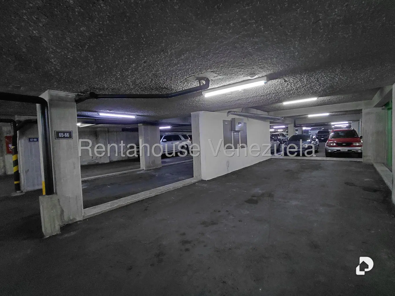 Penthouse en Los Dos Caminos, Caracas – 41