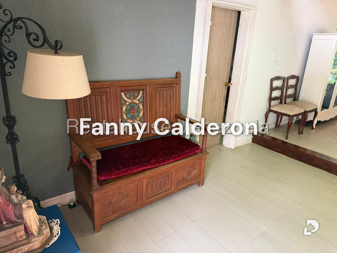 Casa en Santa Gertrudis, Caracas – 4