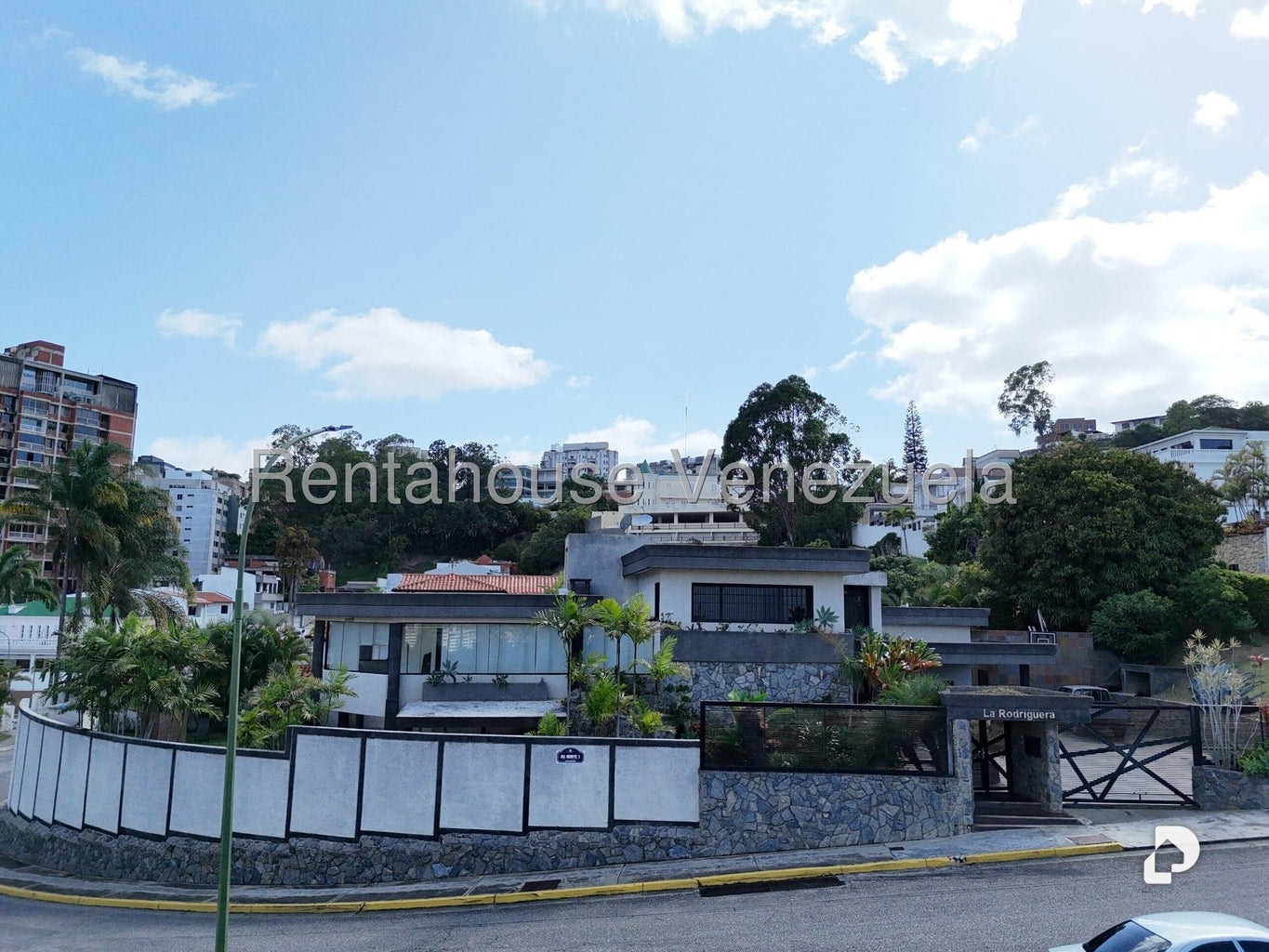 Casa en Los Naranjos (del Cafetal), Caracas – 4