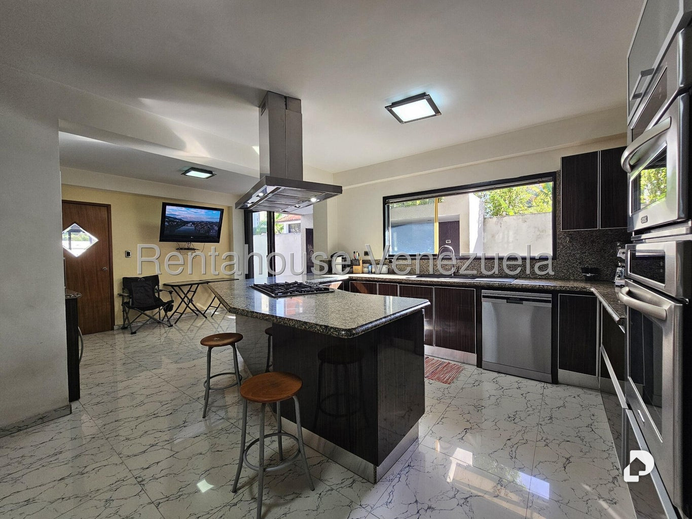 Casa en Los Naranjos (del Cafetal), Caracas – 28