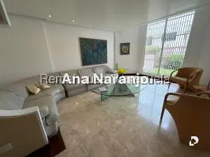 Casa en Alto Prado, Caracas – 15