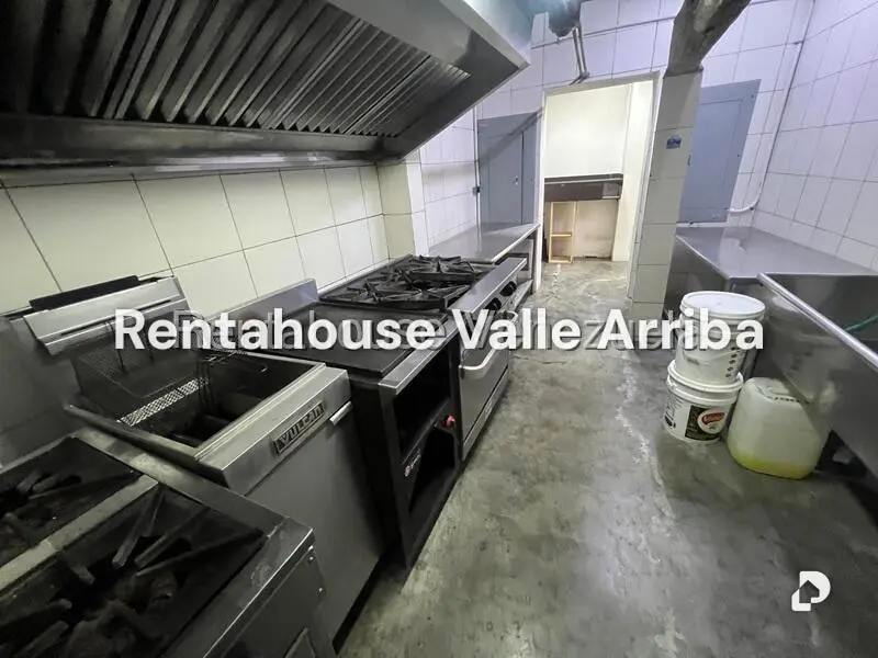 Local comercial en El Hatillo, Caracas – 15