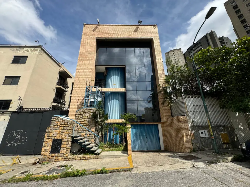 Edificio en Bello Monte, Caracas - 1