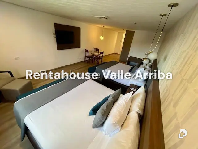 Apartamento en Chuao, Caracas – 13