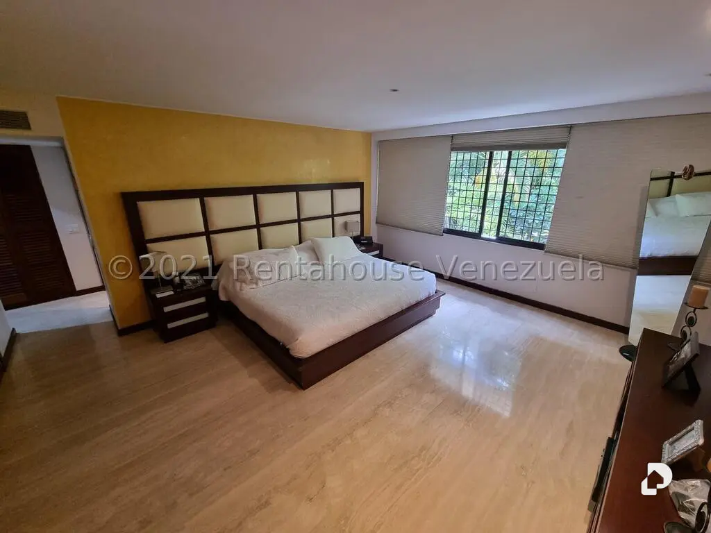 Apartamento en Los Chorros, Caracas – 26