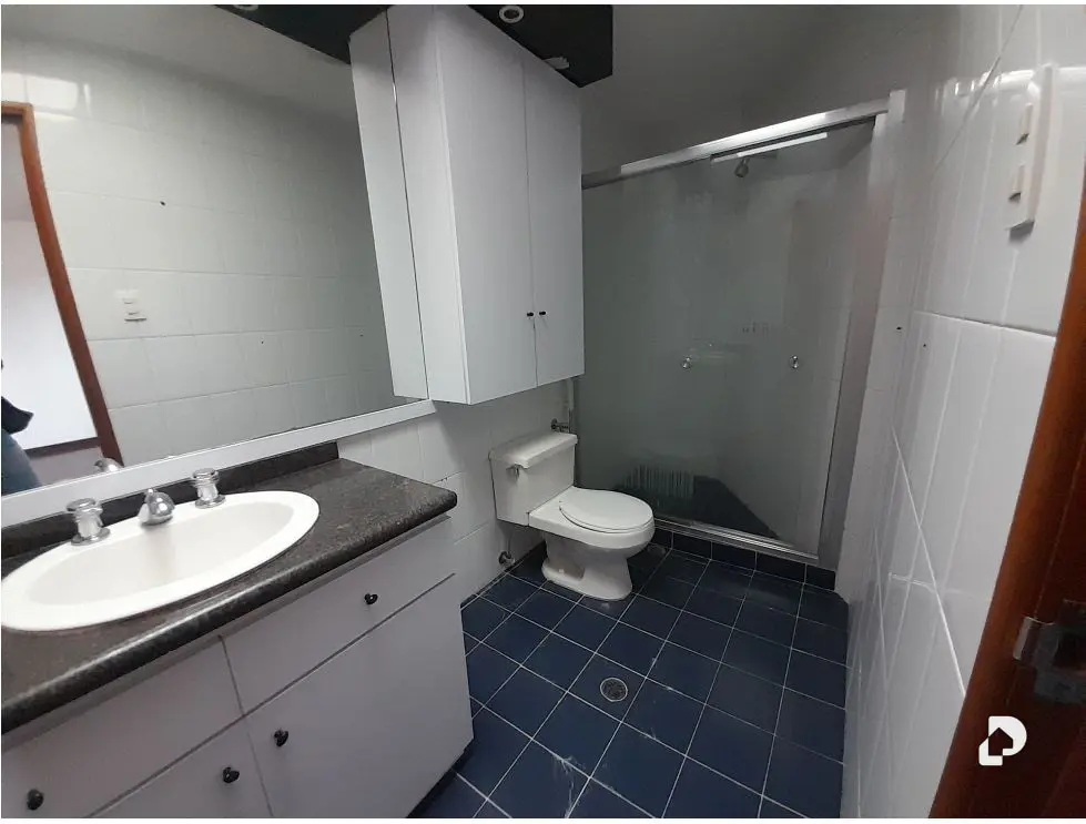 Apartamento en Urb. Miranda, Caracas – 33