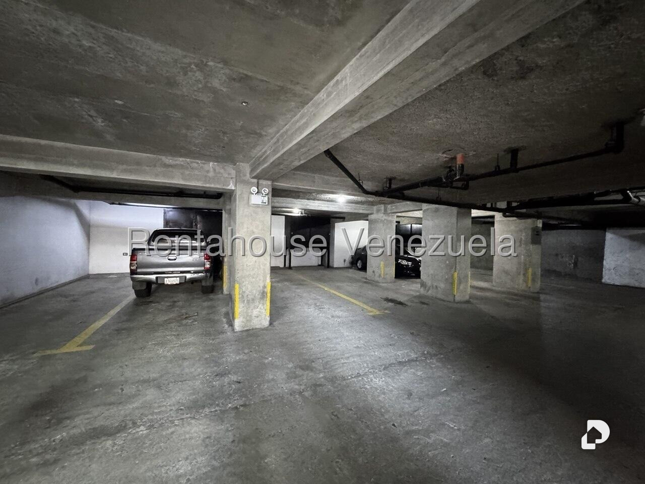 Apartamento en Campo Alegre, Caracas – 31