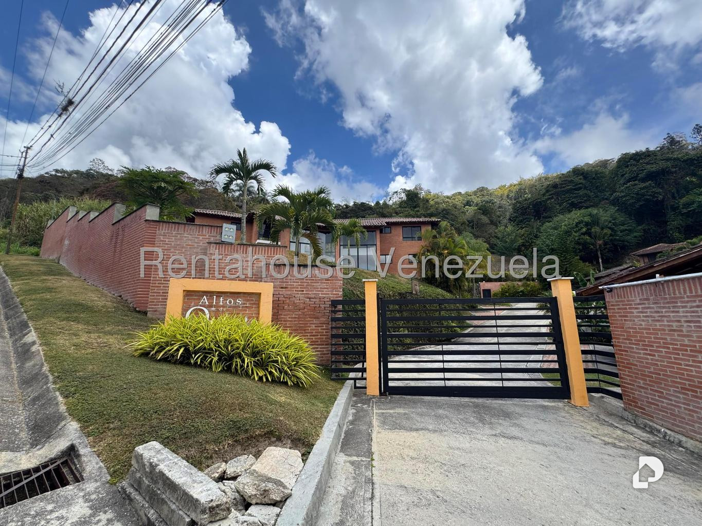 Casa en Oripoto, Caracas – 2