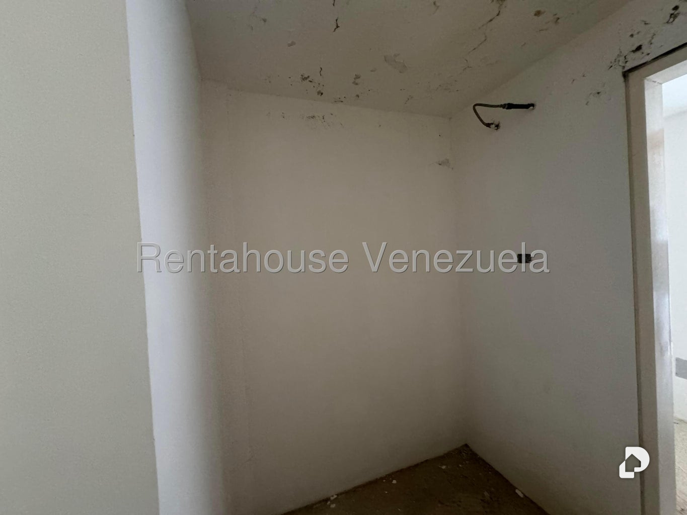 Casa en Oripoto, Caracas – 29