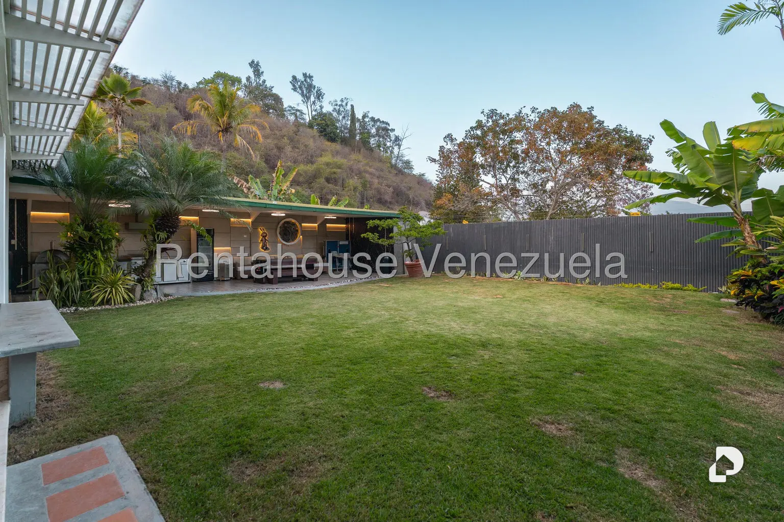 Casa en Prados del Este, Caracas – 8