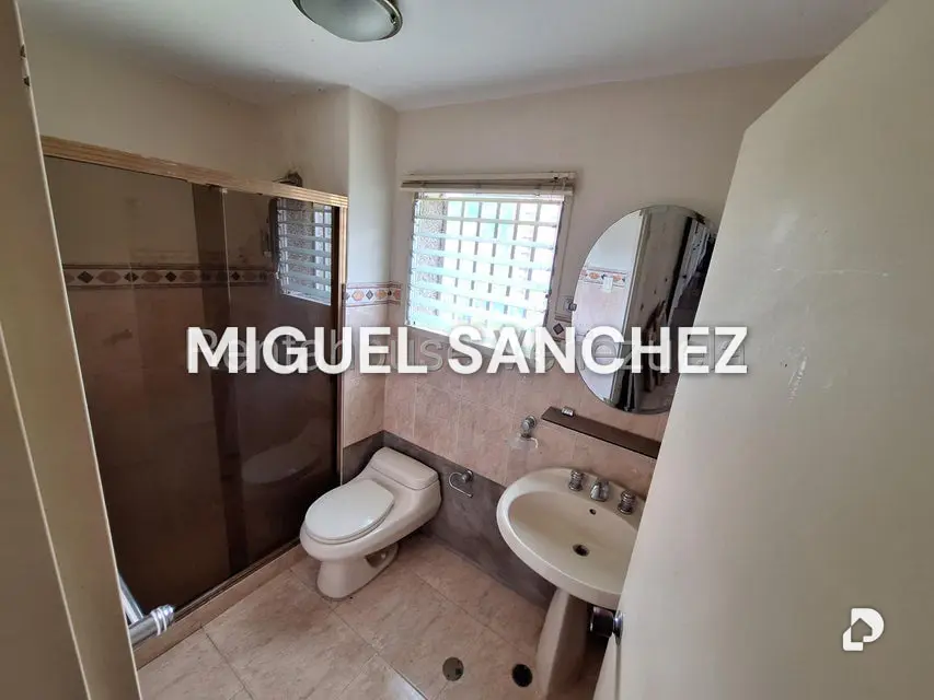 Apartamento en Los Naranjos, Caracas – 14