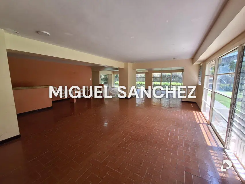 Apartamento en Los Naranjos, Caracas – 21