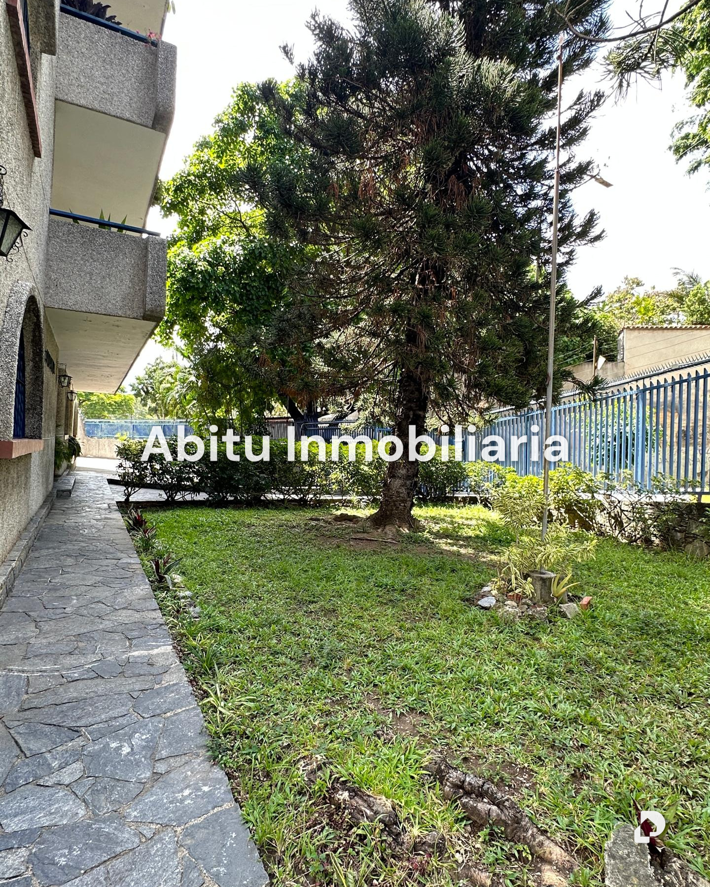 Apartamento en Los Naranjos (Las Mercedes), Caracas – 2