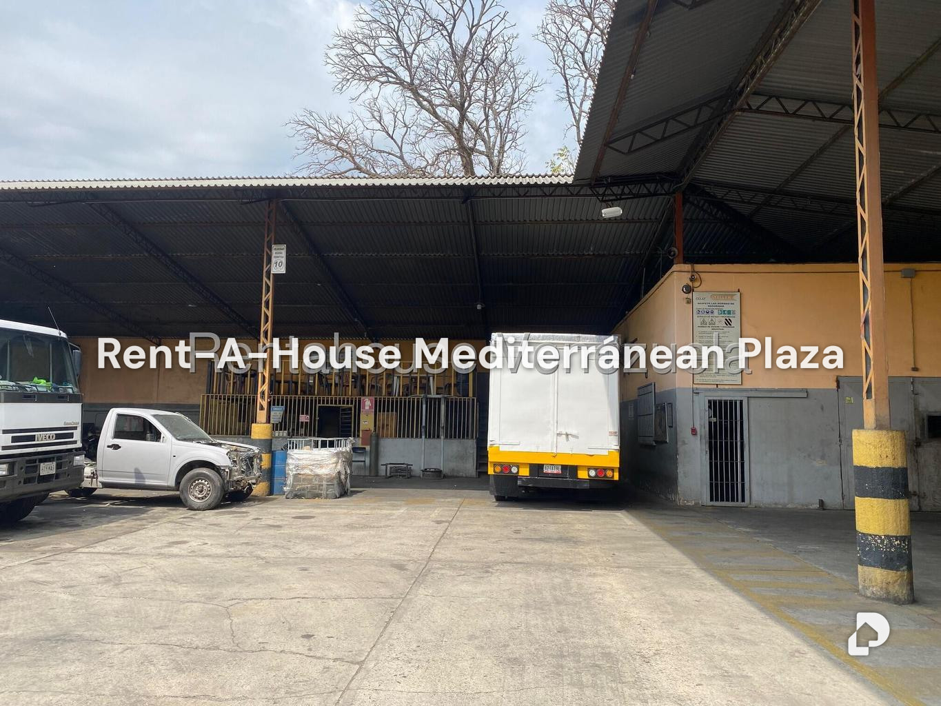 Galpón en Zona Industrial, Valencia – 34