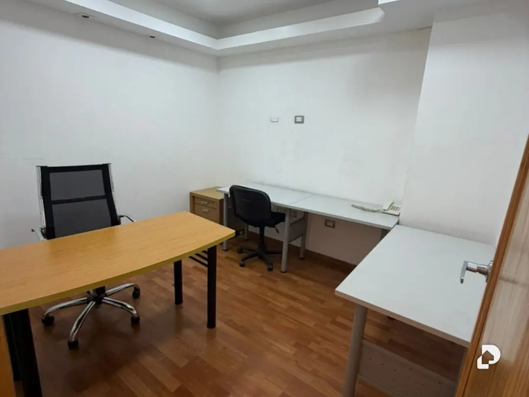 Oficina en Lomas de La Laguntia, Caracas – 4
