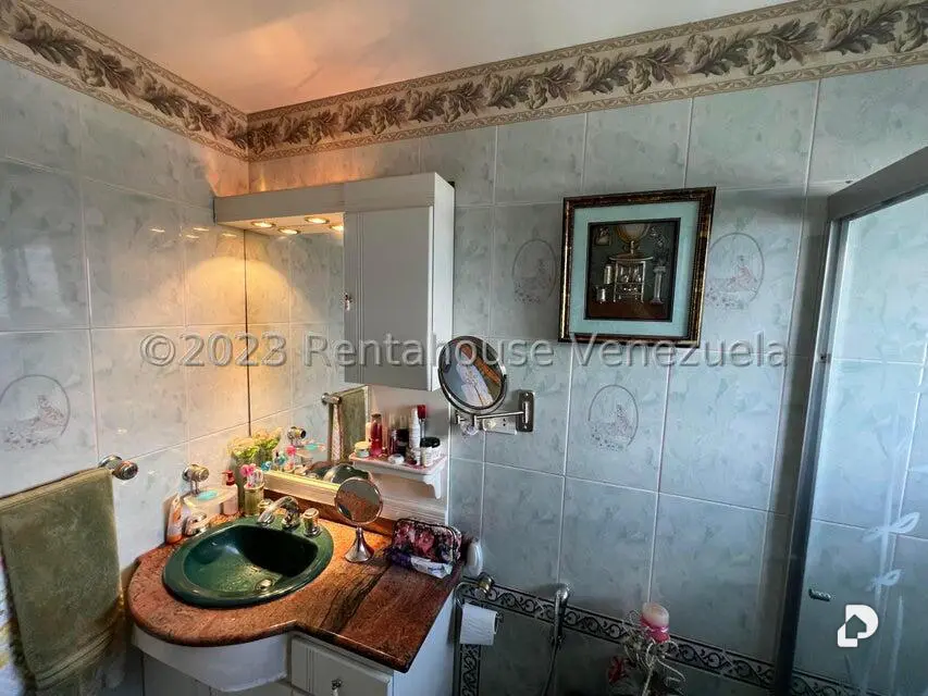 Apartamento en Los Naranjos (del Cafetal), Caracas – 28