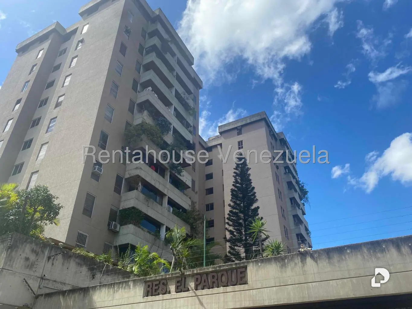 Apartamento en La Carlota, Caracas – 2
