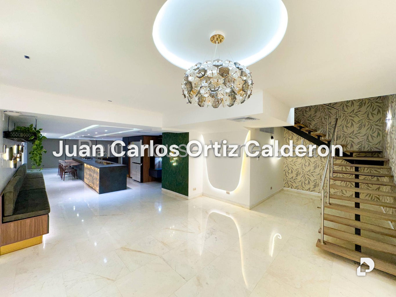 Casa en Cumbres de Curumo, Caracas – 15