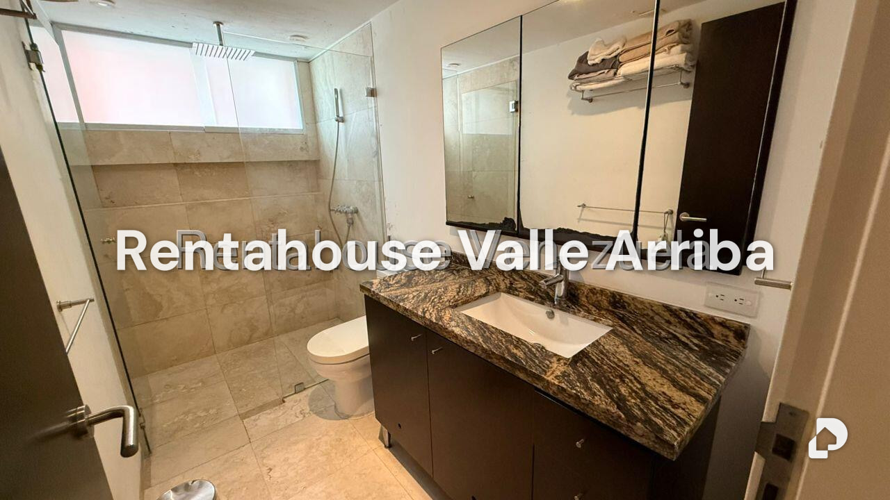 Apartamento en Campo Alegre, Caracas – 24