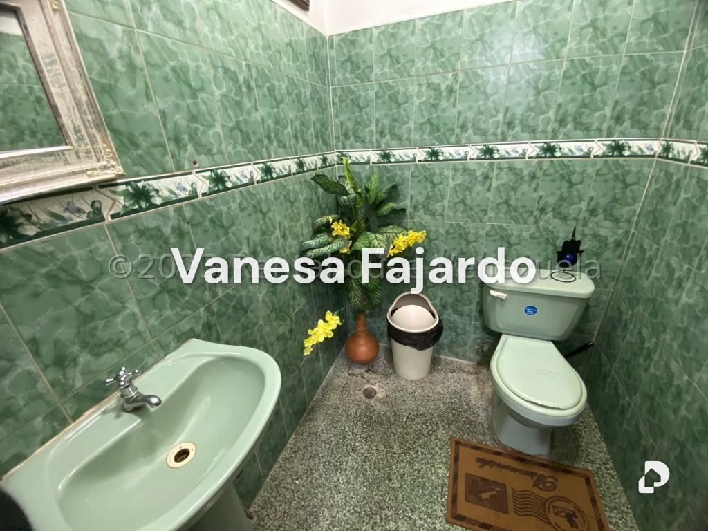 Casa en Santa Mónica, Caracas – 13