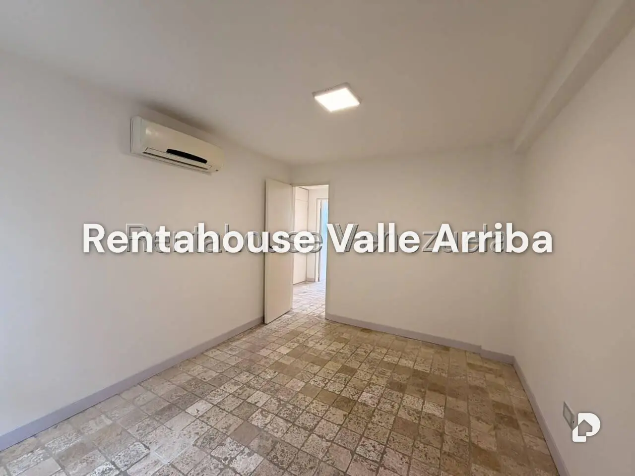 Apartamento en Loma Linda, Caracas – 18