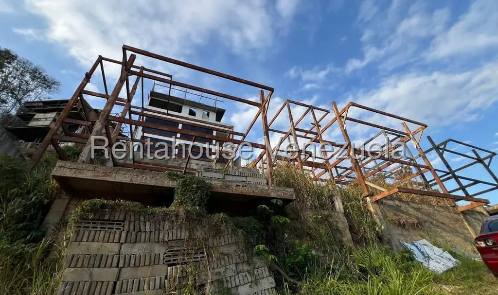 Terreno en Caicaguana, Caracas - 1