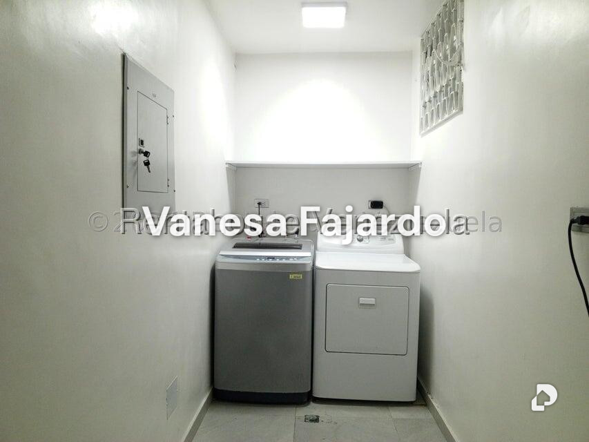 Apartamento en Colinas de Bello Monte, Caracas – 15