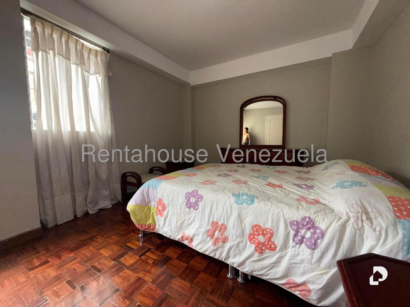 Apartamento en Santa Rosa de Lima, Caracas – 17