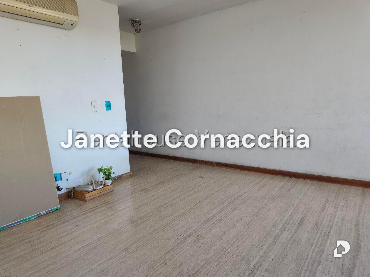 Apartamento en El Rosal, Caracas – 10
