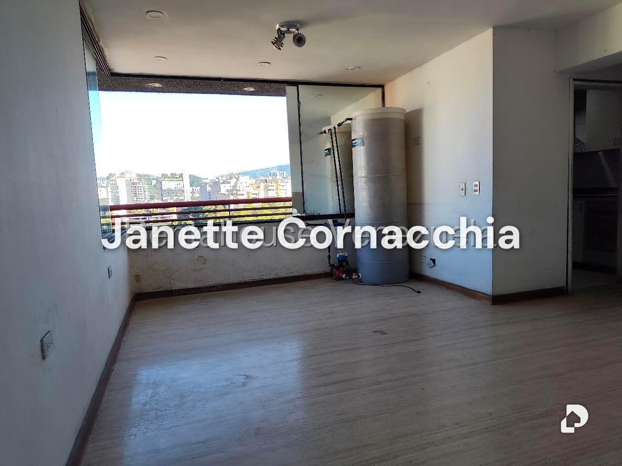 Apartamento en El Rosal, Caracas – 8