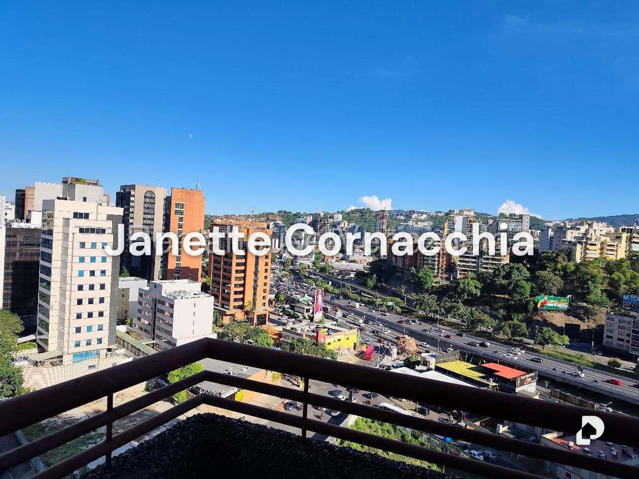 Apartamento en El Rosal, Caracas – 21
