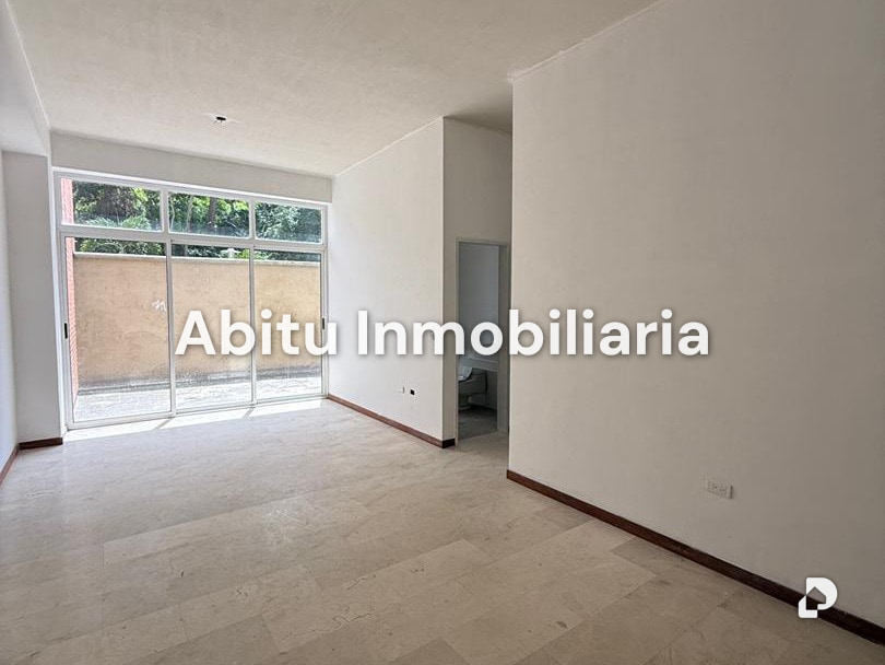Apartamento en La Boyera, Caracas – 14