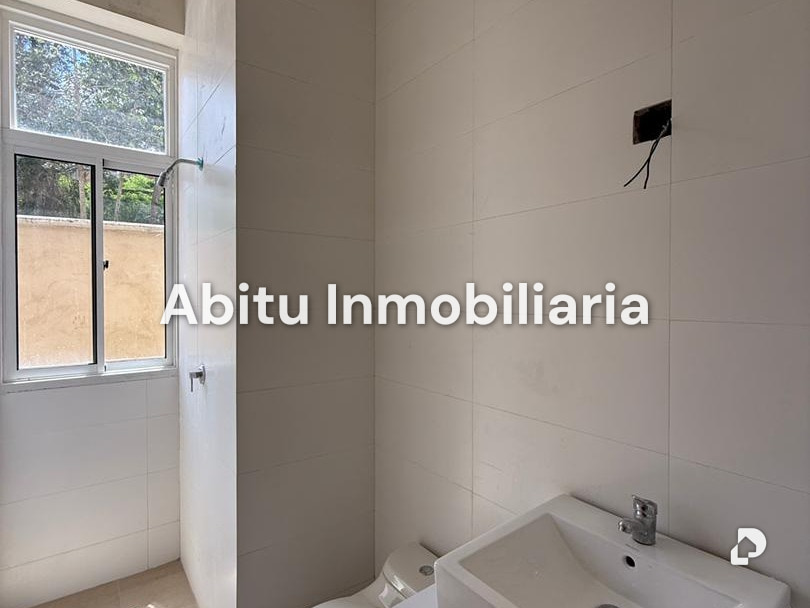Apartamento en La Boyera, Caracas – 13