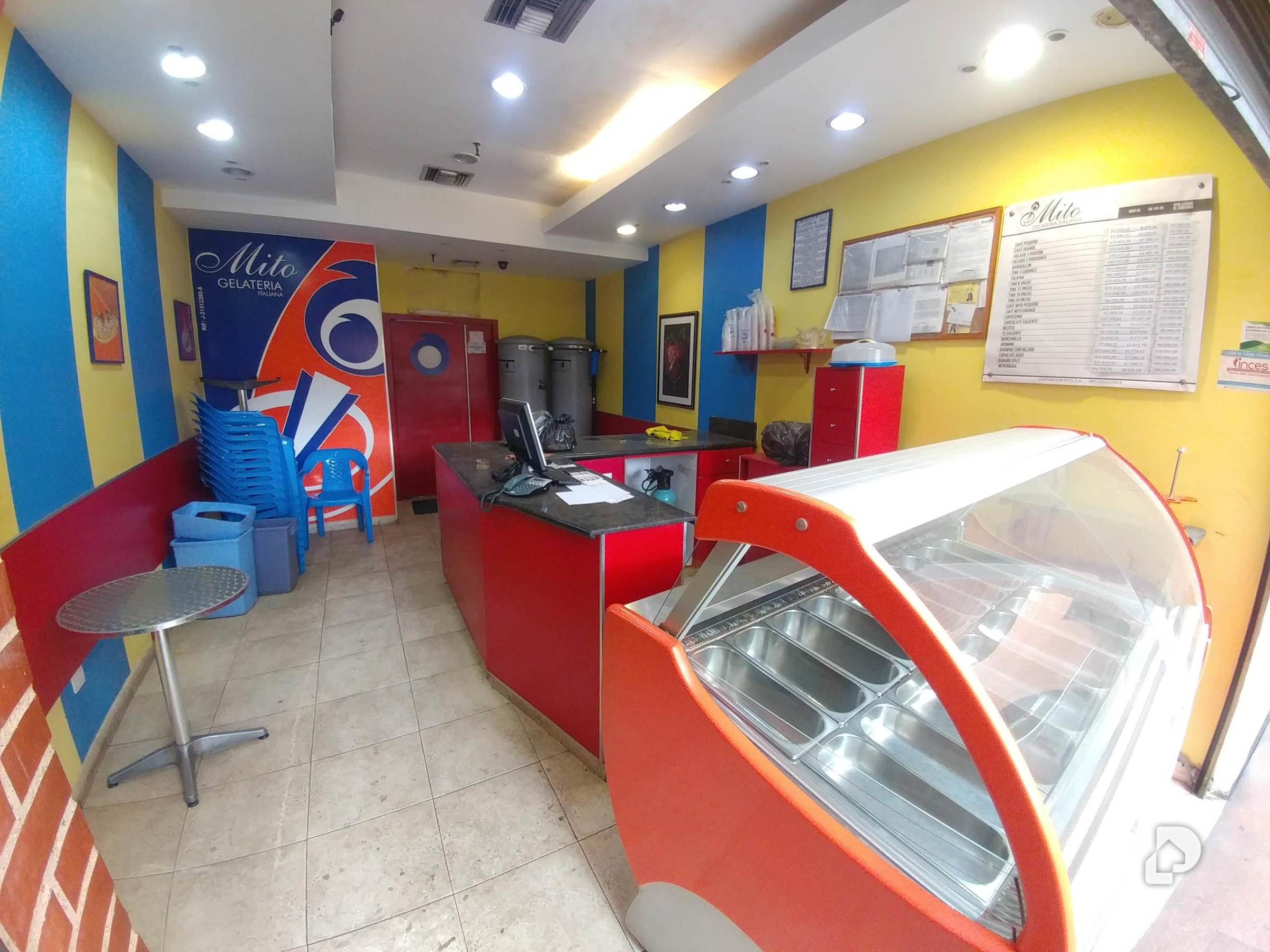 Local comercial en El Cafetal, Caracas – 2