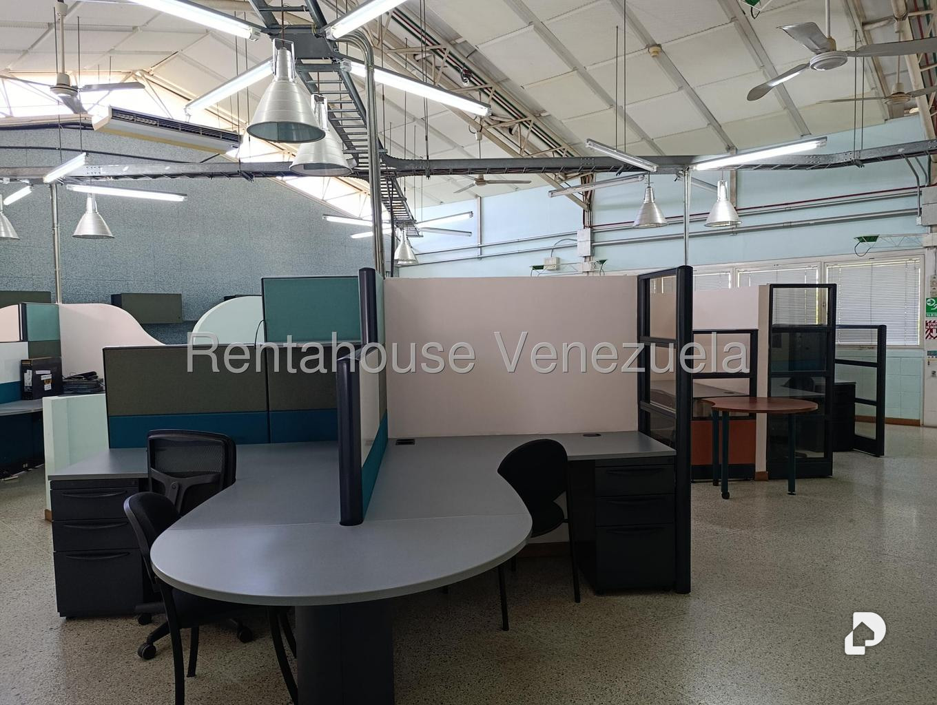 Oficina en Terrazas del Ávila, Caracas – 2