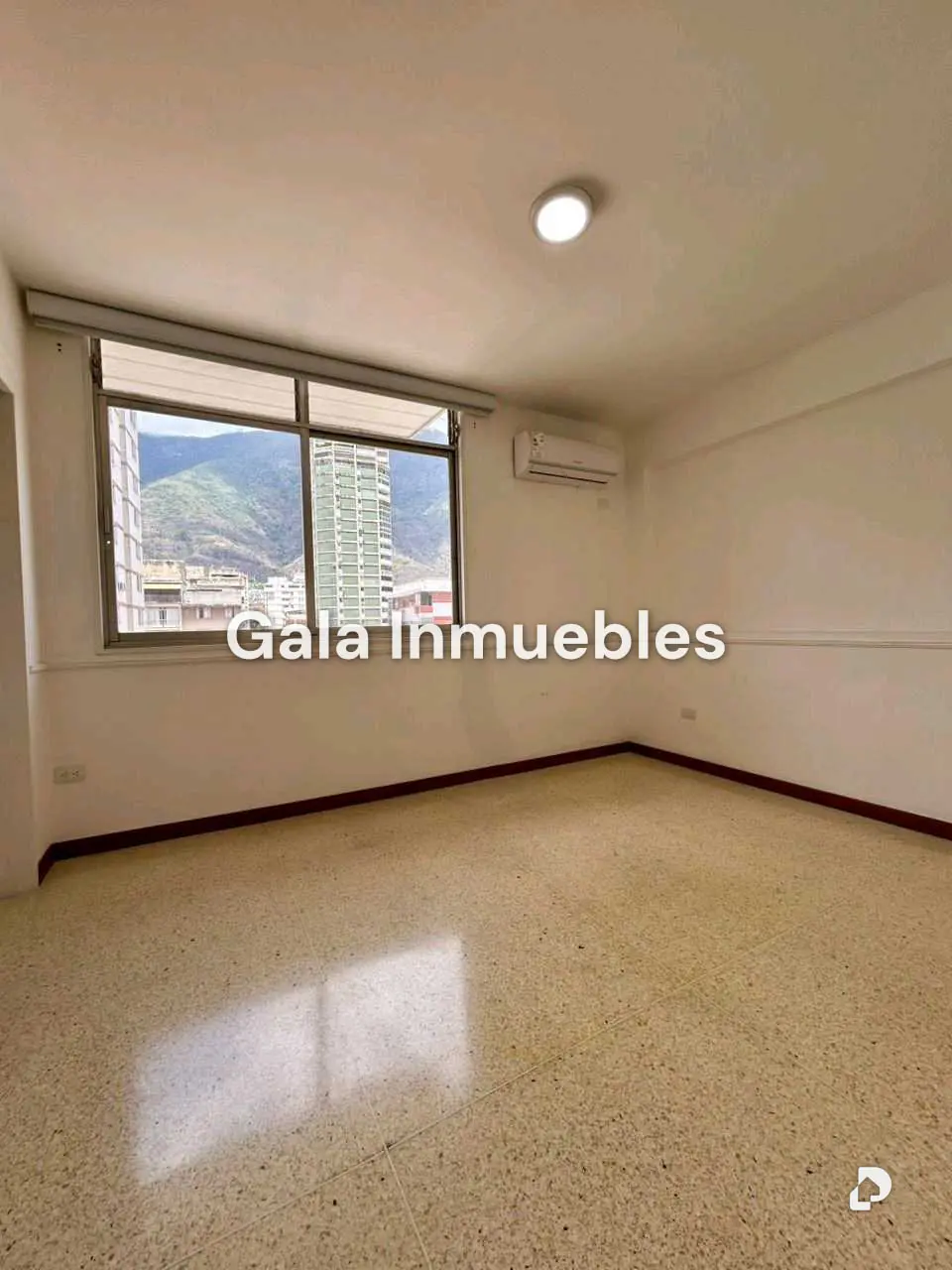 Apartamento en Los Palos Grandes, Caracas – 7