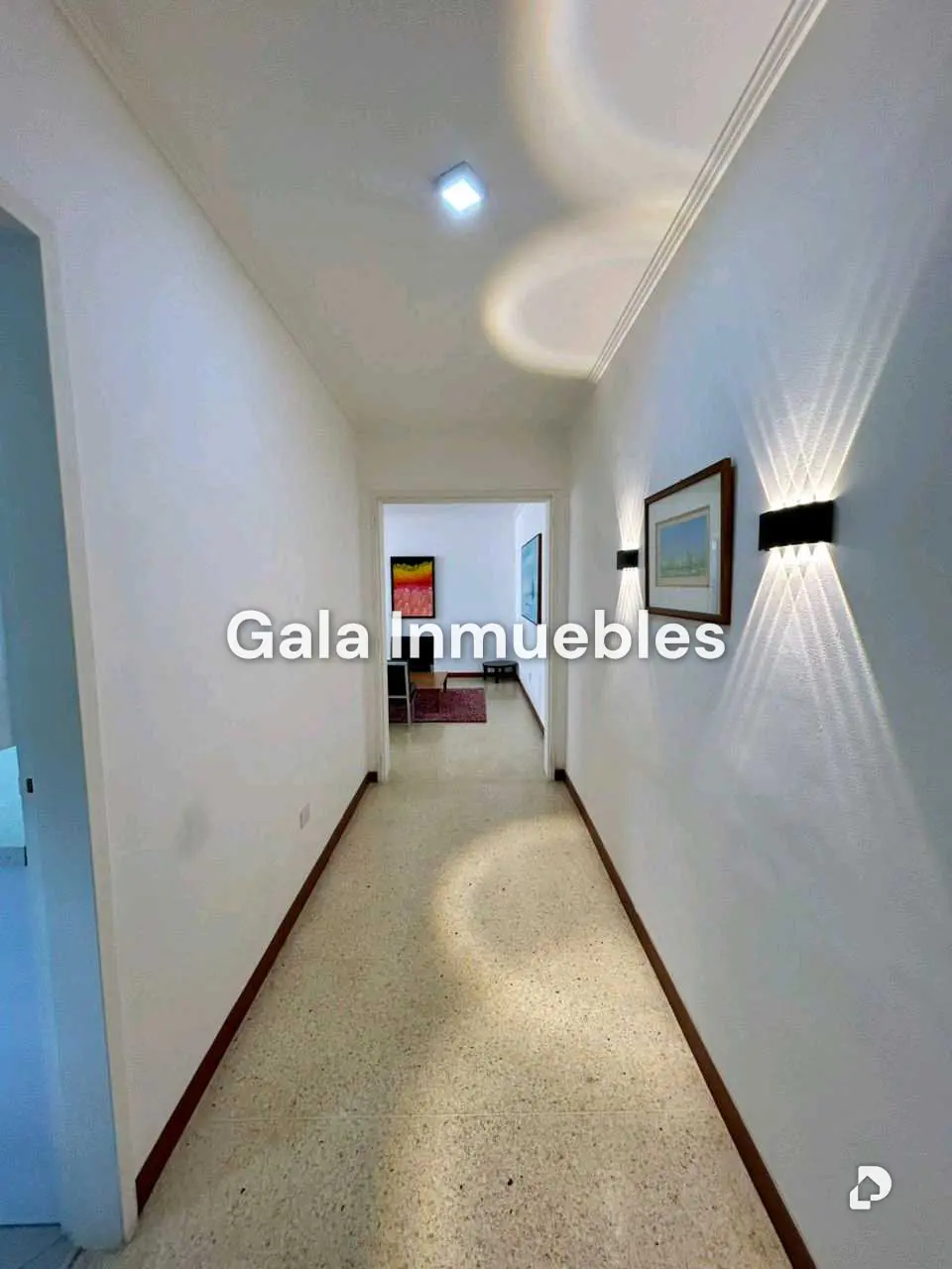 Apartamento en Los Palos Grandes, Caracas – 17
