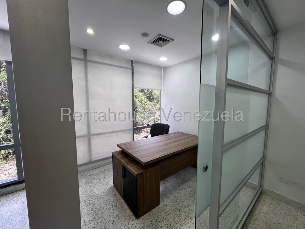 Oficina en La Trinidad, Caracas