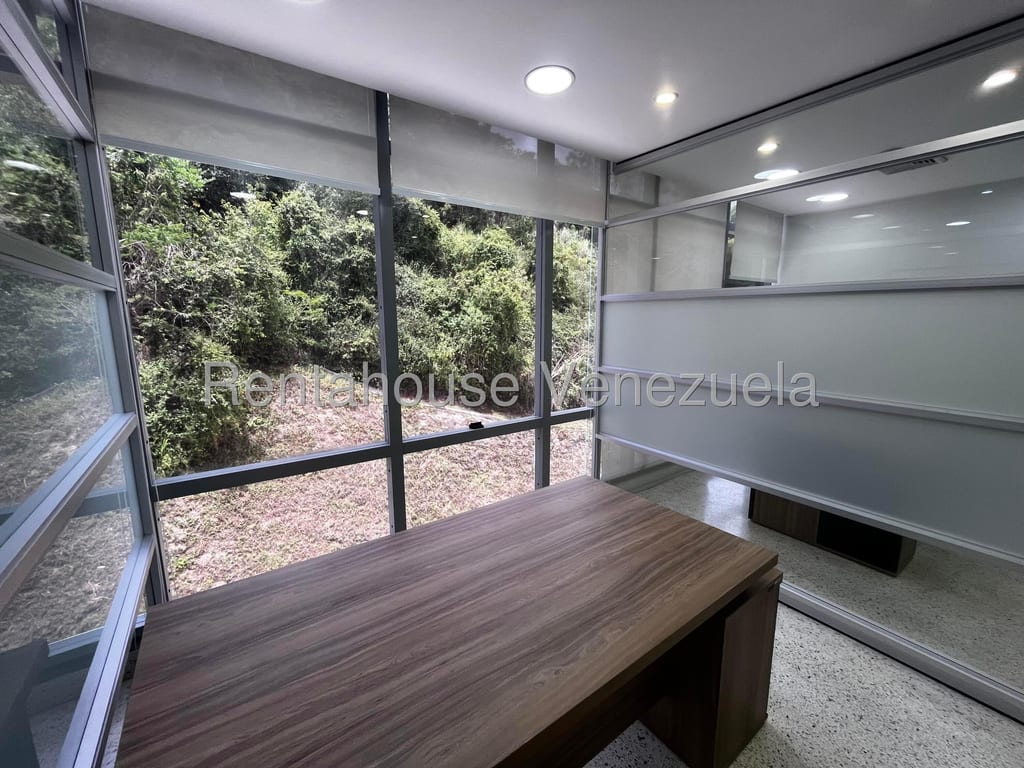 Oficina en La Trinidad, Caracas