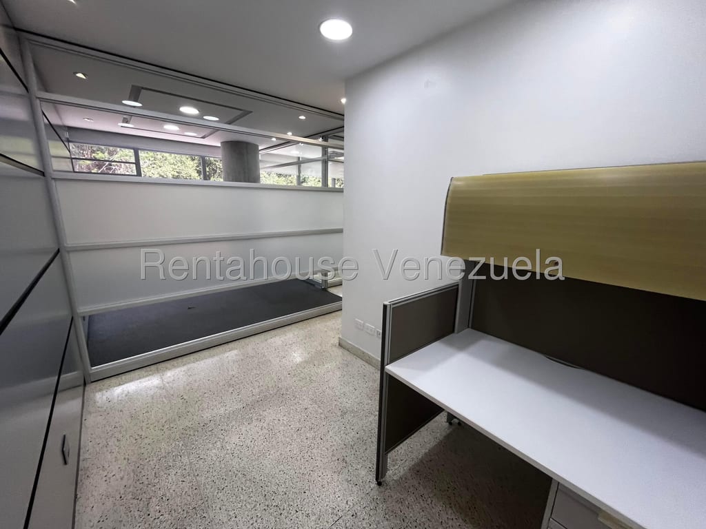 Oficina en La Trinidad, Caracas