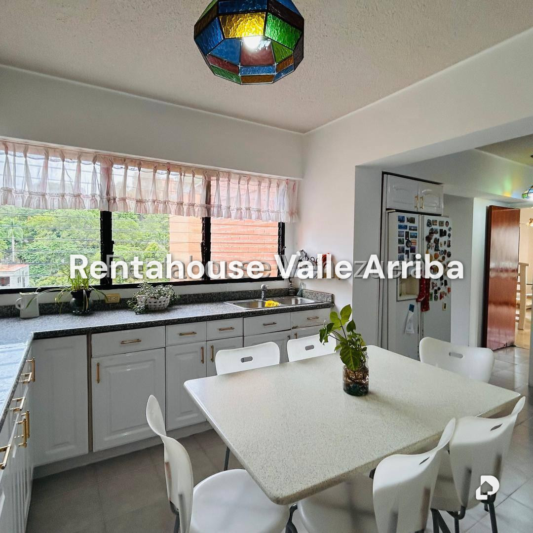 Apartamento en Las Esmeraldas, Caracas – 23