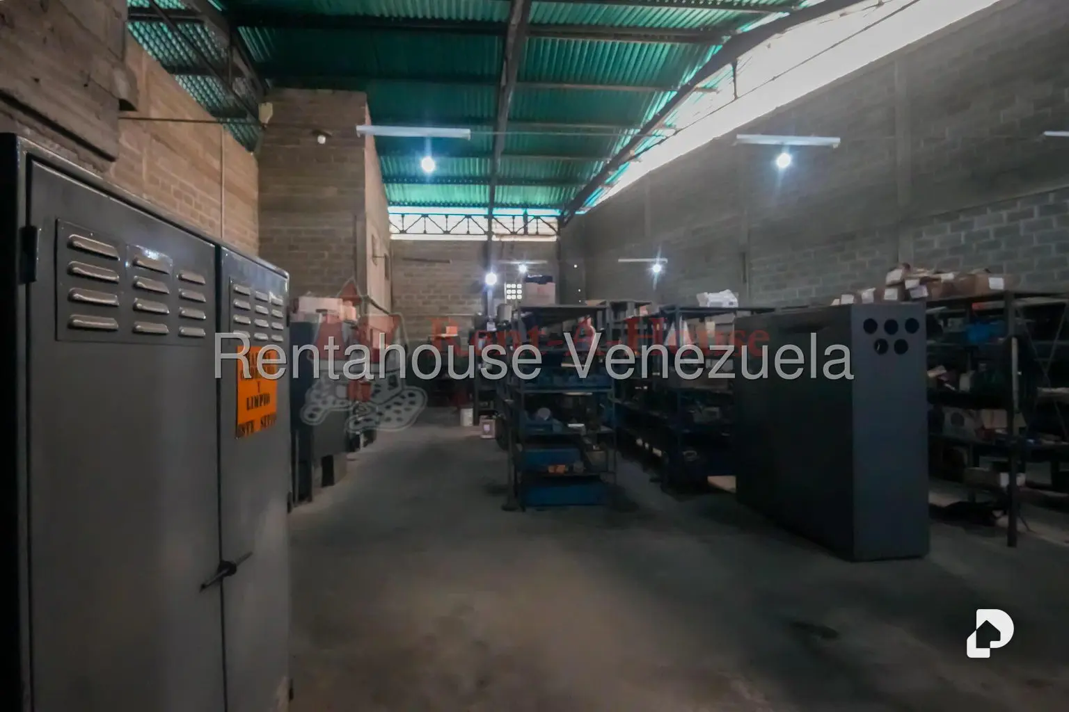 Local comercial en La Castellana, Caracas – 14