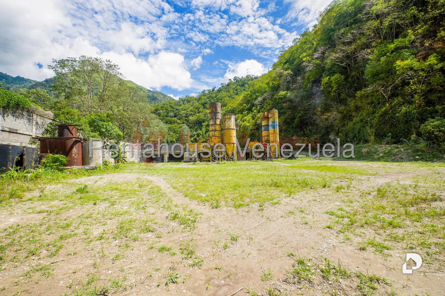 Local comercial en La Castellana, Caracas – 20