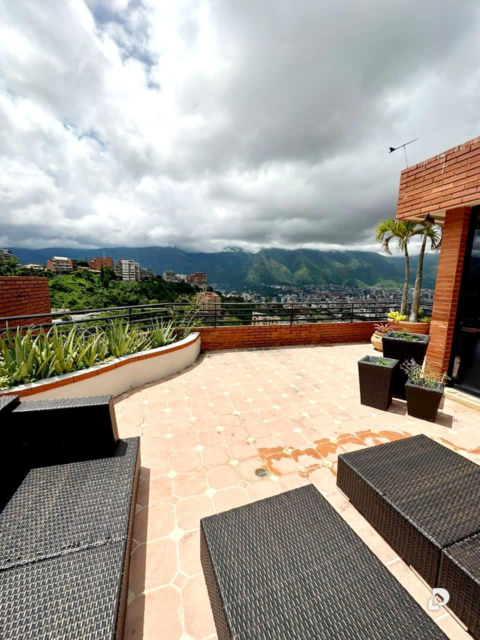 Penthouse en Colinas de Valle Arriba, Caracas – 30