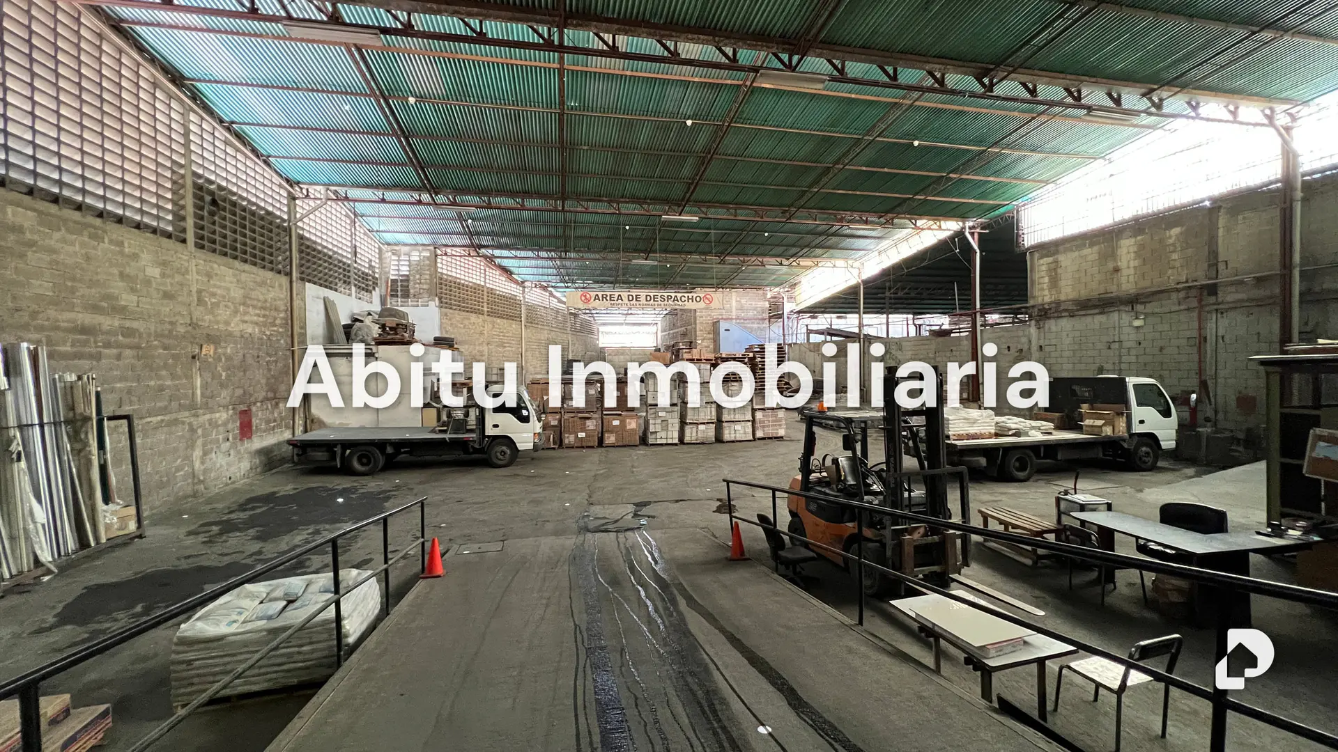 Warehouse in La Bandera, Caracas – 9