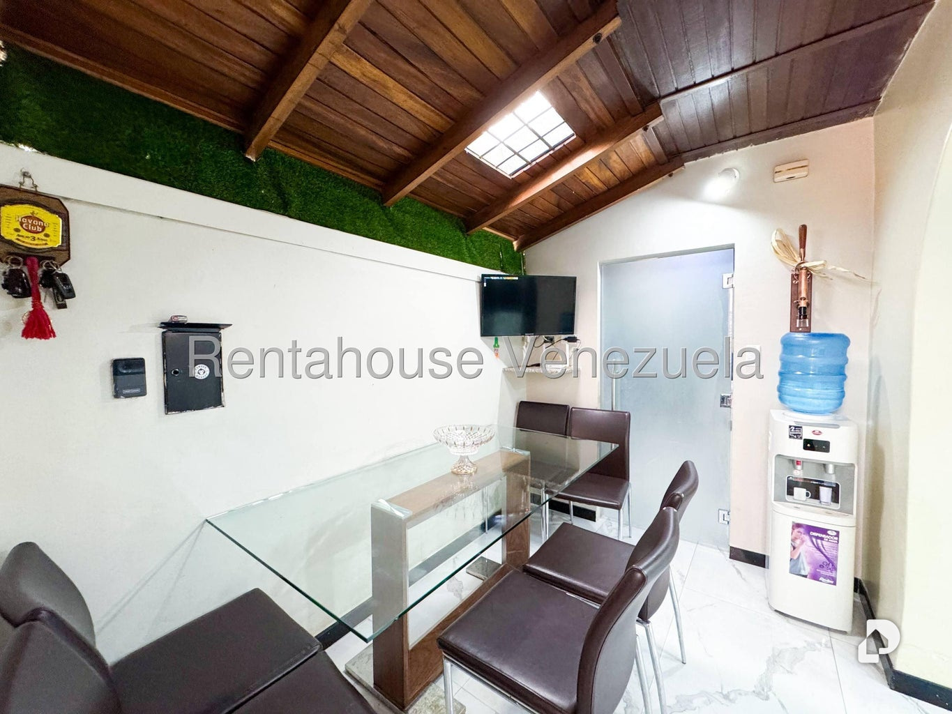 Casa en Alto Prado, Caracas – 16