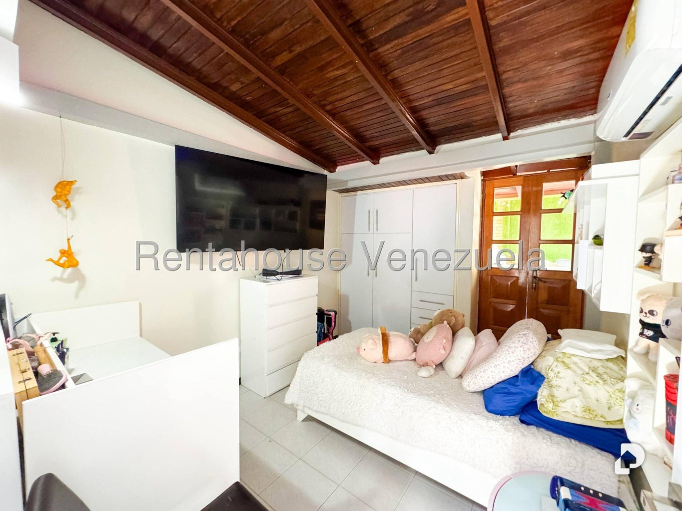 Casa en Alto Prado, Caracas – 28