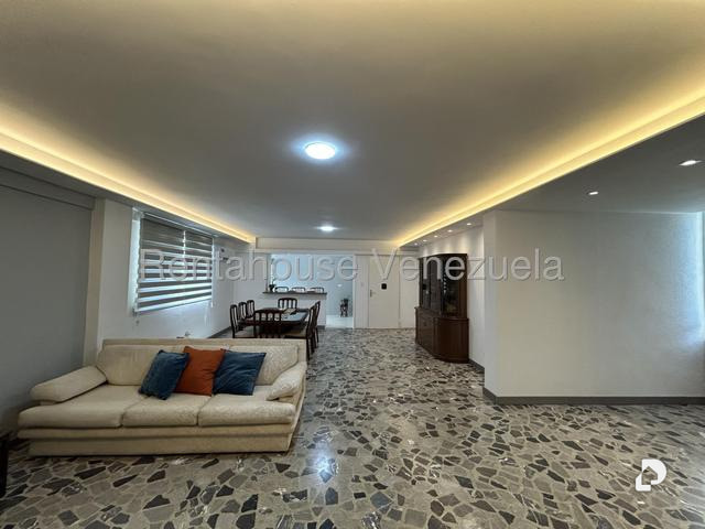 Apartamento en San Luis, Caracas – 2