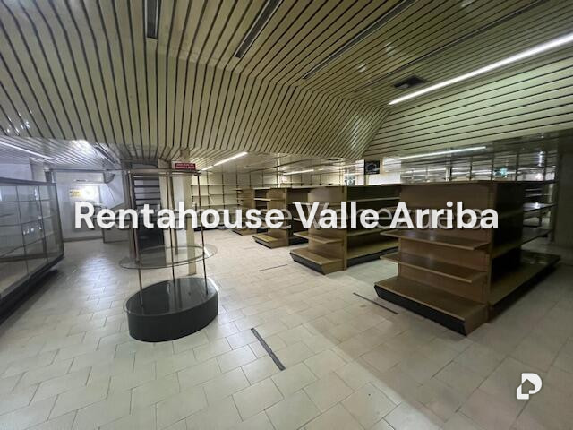Local comercial en Montalbán I, Caracas – 8