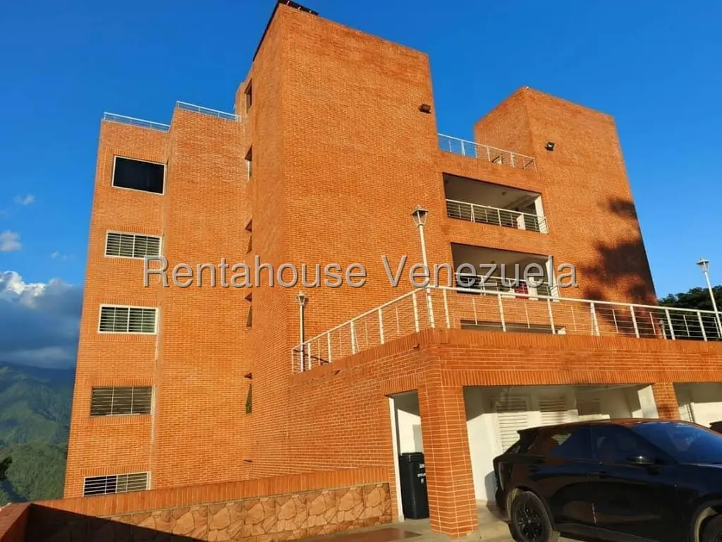 Apartment in Parque Caiza, Caracas - 1